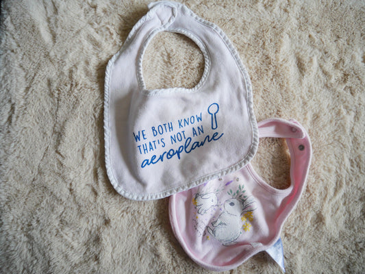 (FREE) Baby Bibs - Thrift Club