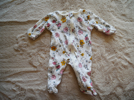 Baby Baby Girls Floral Onesie / Newborn - Thrift Club