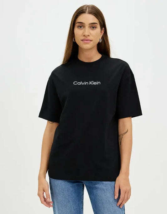 Calvin Klein Black T-Shirt with Hero Logo / XL - Thrift Club